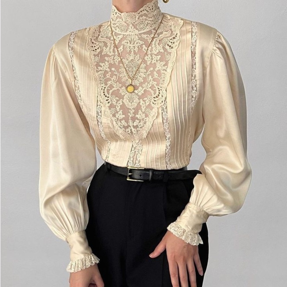 Vintage RALPH LAUREN Blue Label Lace Long Sleeve Blouse Size 6